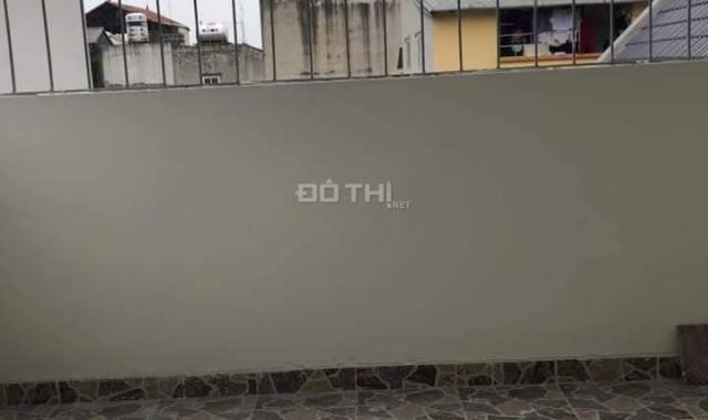 Bán nhà Hữu Hòa, Cầu Tó, 1.95 tỷ(35m2-4T-4PN), ô tô đậu cửa, full nội thất chỉ cần dọn đồ đến ở