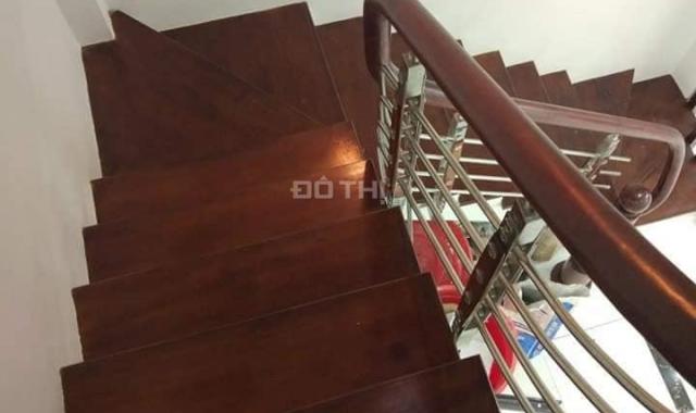 Bán nhà riêng Văn Cao, Ba Đình 40m2, 5 tầng đẹp ở luôn, 4.3 tỷ, L/H: 0909013010