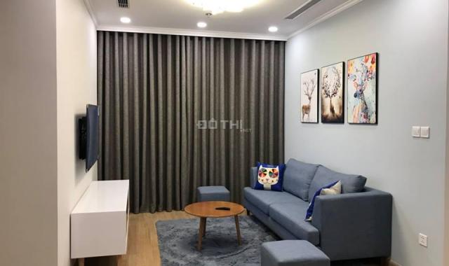 Cho thuê căn hộ CC Hà Nội Center Point, tầng 16, 72m2, 2 PN, đầy đủ nội thất. LHTT 0989.144.673