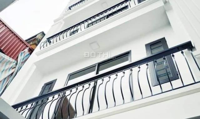 Nhà 41.2m2 x 4 tầng, ngõ ô tô vào nhà tại Thạch Bàn, Long Biên