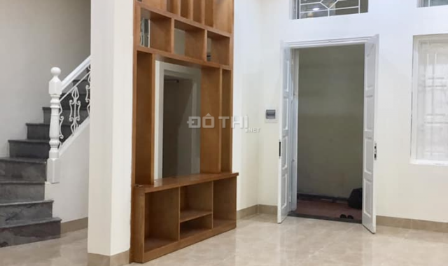 Bán nhà Trần Quang Diệu, 40m2, MT 4.3m, ô tô tránh 15m, khu vực vip Đống Đa. LH 09110299554