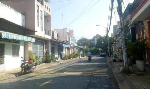 Bán nhà mặt tiền phường Hiệp Phú, quận 9, 1 trệt 1 lầu - 2.05 tỷ