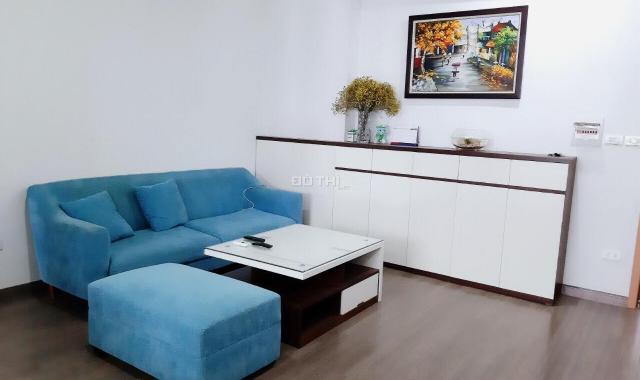 Chị gái cần bán gấp căn chung cư Thanh Hà căn góc, view hồ, full nội thất. Thông tin chuẩn 100%