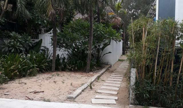 Bán villa sân vườn ngay cách biển An Bàng 30m