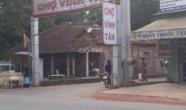 Bán đất mặt tiền đường 36m gần thành phố mới Bình Dương, diện tích 77m2, giá 700 triệu