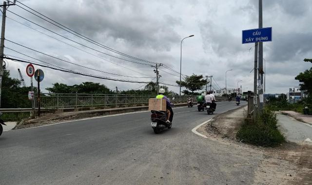 Bán đất ngay cầu xây dựng đường Nguyễn Duy Trinh, phường Phú Hữu, Quận 9, giáp ranh Quận 2