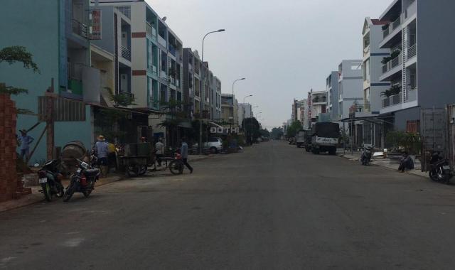 Ngân hàng Sacombank mở buổi phát mãi một số lô đất KV quận Bình Tân, Bình Chánh