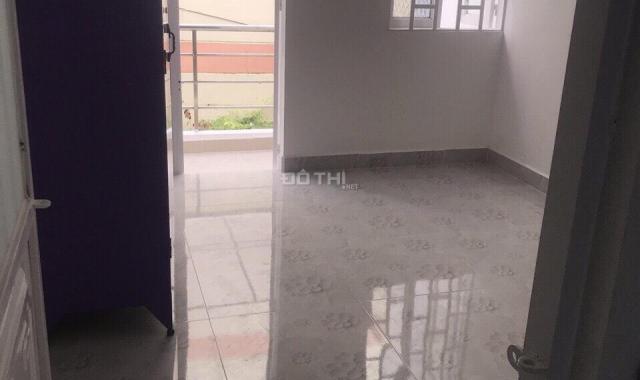 Nhà Âu Cơ, 3 tầng thoáng 2 mặt, tổng gần 42m2, giá 3.8 tỷ