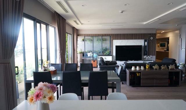 Bán siêu phẩm penthouse Mandarin Garden, biệt thự trên không DT 450m2, nhà tuyệt đẹp. LH 0945496899