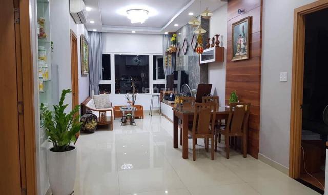 Bán lại căn hộ 3 PN, 81m2 block B, căn góc, full nội thất, giá 3.6 tỷ. LH 0917285990