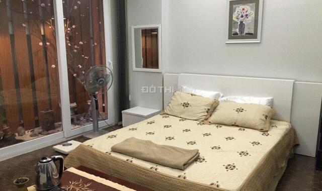 Cho thuê nhà riêng cực đẹp tại Đào Tấn, DT: 40m2 x 5T, MT: 4,5m, full đồ, 3 phòng ngủ. 0339529298