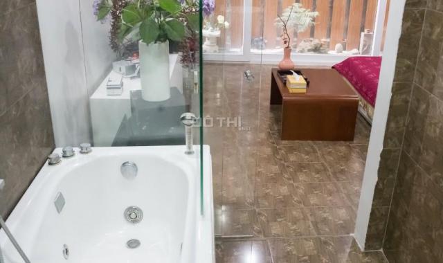 Cho thuê nhà riêng cực đẹp tại Đào Tấn, DT: 40m2 x 5T, MT: 4,5m, full đồ, 3 phòng ngủ. 0339529298