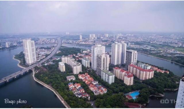Bán căn hộ tầng 17 VP6 view hồ Linh Đàm 61m2 đủ nội thất, giá 1,05 tỷ bao sang tên