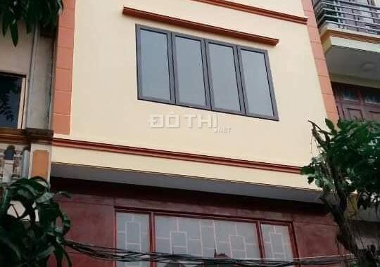 Cần bán nhà riêng phố Tựu Liệt, 43m2, 5 tầng, MT: 4.6m, giá: 2.6 tỷ. LH: 0971946899
