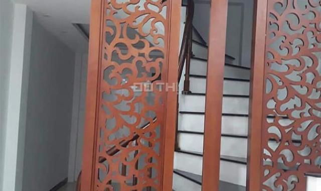 Cực hiếm nhà Kim Giang ô tô đỗ cửa 40m2 * 4T, giá chỉ 3.95 tỷ. LH 0983911668