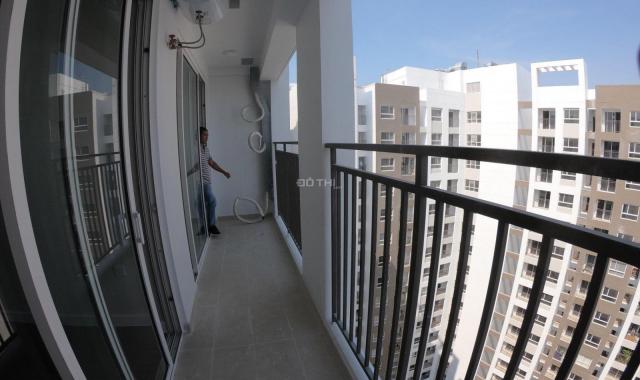 Bán căn hộ chung cư cao cấp 90m2, 3PN gần công viên Đầm Sen, quận Tân Phú. LH 0926338220