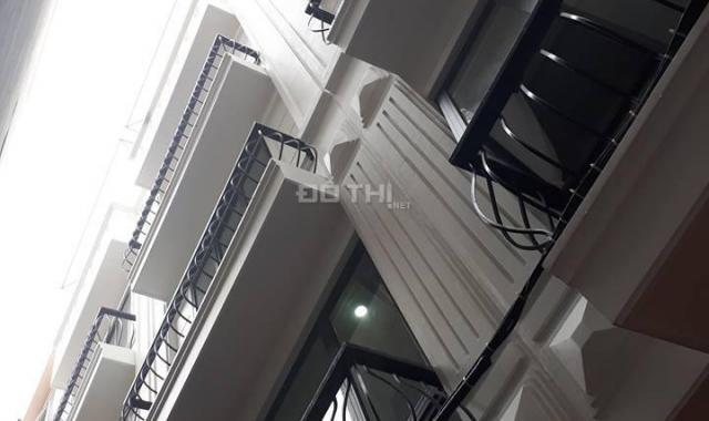 Bán nhà PL Trần Quang Diệu, Đống Đa, 45m2 x 7 tầng thang máy MT 4m, đường thông, ô tô 7 chỗ, 8,9 tỷ