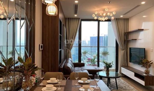 0985805238 chính chủ cần tiền bán gấp CH 2PN, 2WC, DT 65m2 Vinhomes Sky Lake, giá 2.63 tỷ