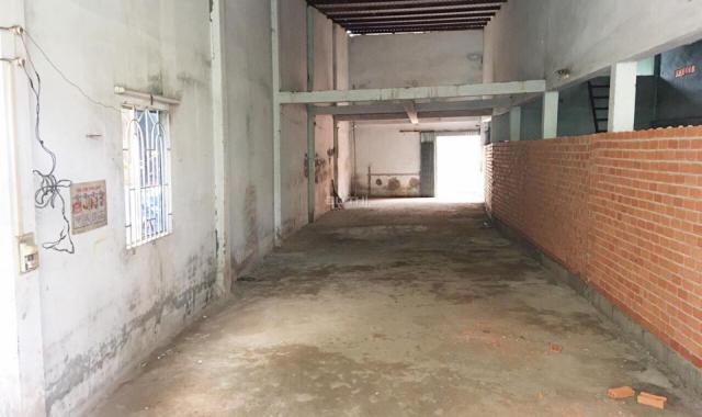 Nhà nát giá rẻ, 108m2, 5.5 tỷ, Lý Chiêu Hoàng, Q6, SHR. LH: 0898 405 489 Tiên