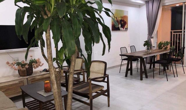 Bán căn hộ 3 phòng ngủ The Botanica Phổ Quang, 98m2, nội thất đầy đủ. Giá bán 4.8 tỷ