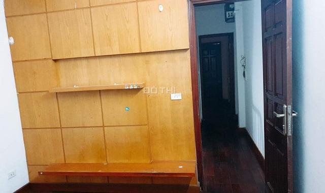 Bán nhà Định Công Hạ, 38m2 * 6 tầng, nhà siêu đẹp, ngõ nông rộng. Giá 2.5 tỷ