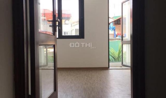 Cần bán nhà đường Quan Nhân, Thanh Xuân, 52m2x5 tầng mới, ôtô đỗ cửa, lô góc. Giá 5,5 tỷ