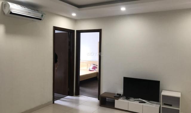 Cho thuê căn hộ 2 phòng ngủ, 70m2 tòa FLC Complex 36 Phạm Hùng, giá 11 triệu/ tháng