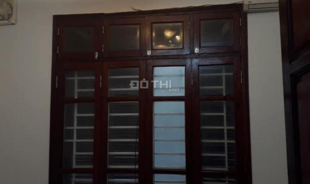 107 Lĩnh Nam, 40m2, 5 tầng, tầng 2 PN + 1 phòng phụ 2.75 tỷ, 0915880682