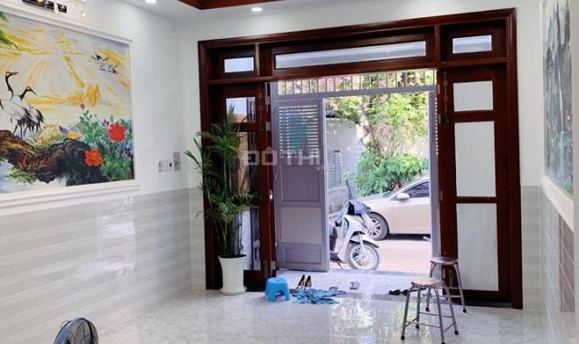 Nhà bán 4x14m, xây dựng 3 lầu ngay Tây Lân, Hương Lộ 2, Bình Tân, LH 0983 677 359