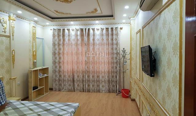 106 Hoàng Quốc Việt 6.4 tỷ, ô tô, ở văn phòng, dát vàng, 0915880682