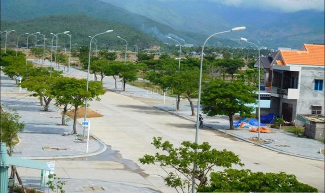 Bán lô kẹp cống khu A4 đô thị sinh thái Golden Hills, vị trí đẹp, giá tốt