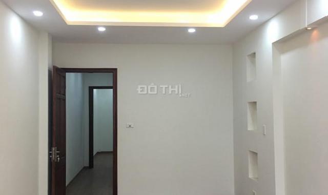 Chính chủ cần bán gấp nhà mới 5T phố Yên Lãng, Đống Đa giá 6,6 tỷ - LH: Em Cúc 0768940000