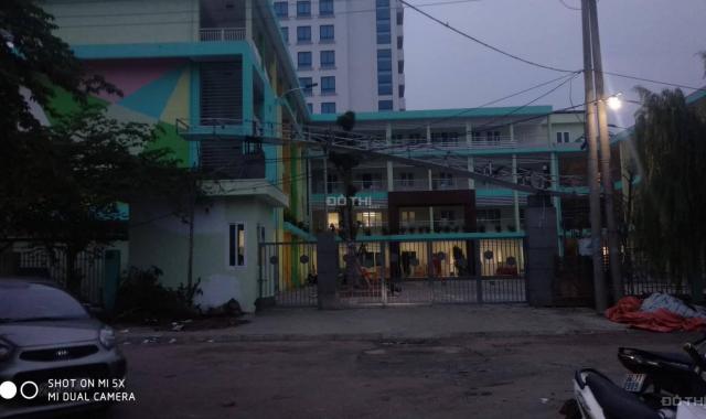 Cần tiền, bán nhà phân lô phố Nguyễn Viết Xuân, Q. Hà Đông, 50 m2, 2 mặt phố, 5.2 tỷ