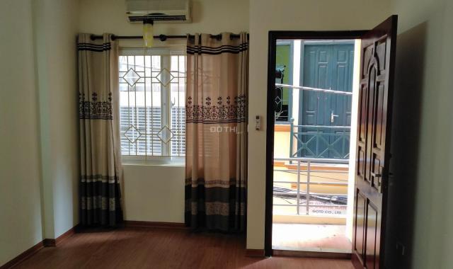 Bán nhà Xuân Đỉnh, Xuân La, Tây Hồ. 35m2 xây 5 tầng, ô tô 7 chỗ vào nhà, view hồ Tây. Giá 2,8 tỷ