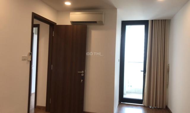 Cho thuê căn hộ Hà Nội Center Point 27 Lê Văn Lương, 2 phòng ngủ, chỉ 11 triệu/th