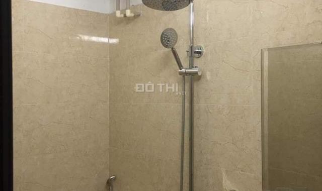 LH: 0886660825 Cần bán gấp nhà 5 tầng Bạch Mai mới đẹp, DT 35m2, đường trước nhà 2.5m, giá 2.5 tỷ