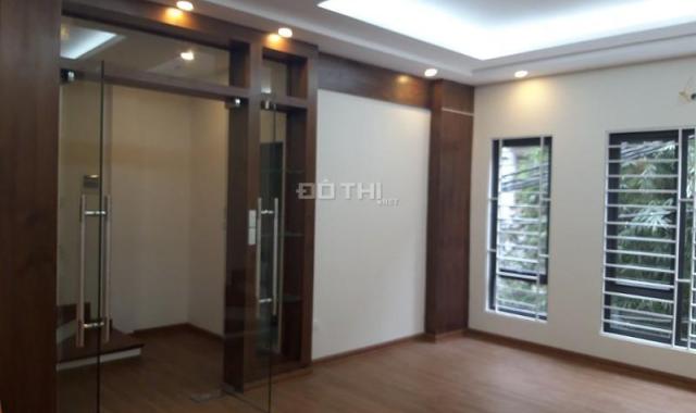 Bán tòa văn phòng phố Hoàng Ngân 2 mặt tiền, 171m2 x 9T. Đang cho thuê giá 215 triệu/ tháng