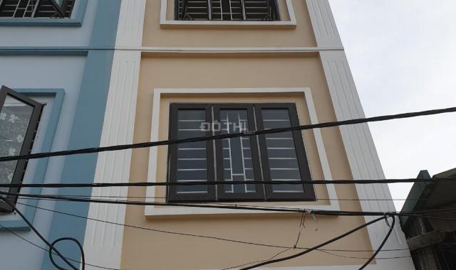 Bán nhà 5 tầng ngõ 11 Tả Thanh Oai, ô tô đỗ cách nhà 10m, giá 1.68 tỷ