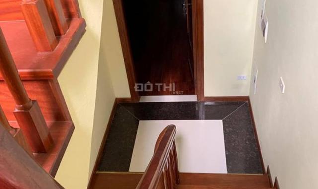 Bán nhà Quan Hoa, Cầu Giấy 50m2, 5 tầng, ngõ ô tô 5.1 tỷ. LH: 0909013010