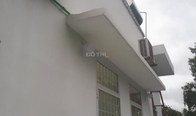 Cho thuê nhà 1 trệt 1L, giá rẻ 10tr/th đường Phan Bội Châu, Phú Thọ, Thủ Dầu Một. LH 0911.645.579