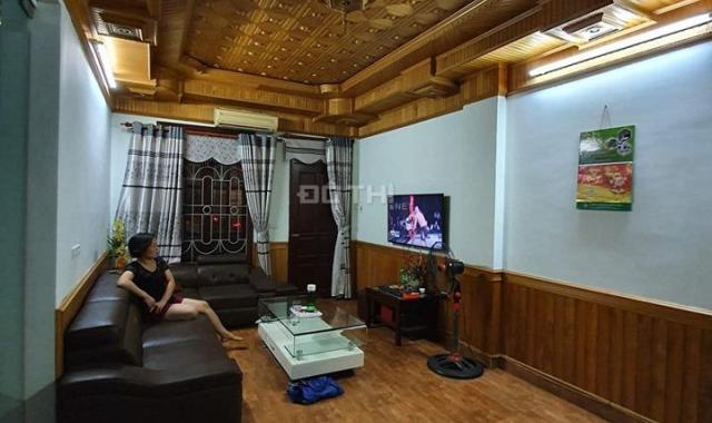 (Siêu hiếm) nhà mặt phố Trần Quốc Hoàn, MT to, vỉa hè rộng, kinh doanh đỉnh 210m2 giá siêu mềm
