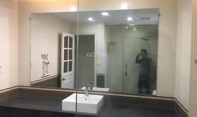 Bán nhà phố Khương Thượng, quận Đống Đa x 45m2, lô góc. (0869.36.38.33)