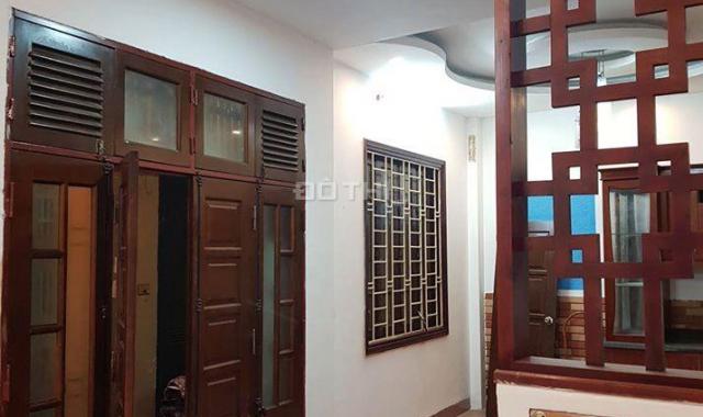 Cần bán gấp nhà phố Nguyễn Tuân, Thanh Xuân, DT 50m2, giá 5.9 tỷ