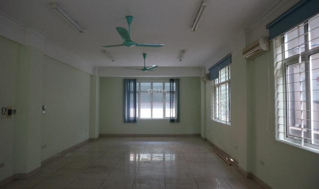 Cho thuê văn phòng khu Lê Văn Lương, Cầu Giấy giá rẻ nhất khu vực chỉ 170.000đ/m2/th