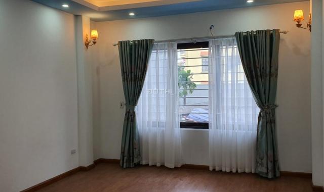 Bán nhà đẹp giá mềm Thượng Thụy, Phú Thượng, Tây Hồ, 5 tầng, 35m2, ô tô đỗ cổng 2,5 tỷ