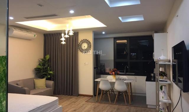 Cho thuê CHCC Star City, Lê Văn Lương, 2 phòng ngủ, 2 WC, đồ cơ bản, 77m2 giá 12 tr/th. 0903205290