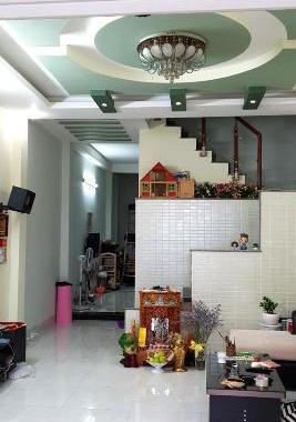 Bán nhà sổ hồng riêng giá rẻ đường Nguyễn Oanh, phường 17, Gò Vấp, diện tích 4,5x16m