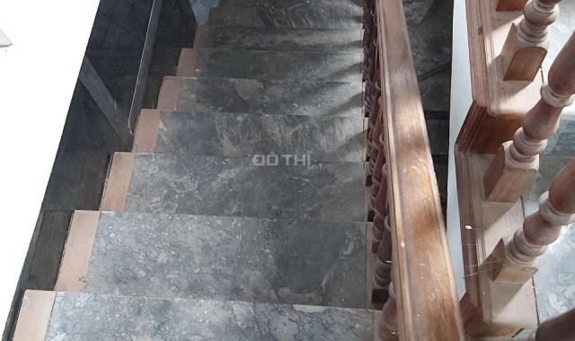 Bán nhà Hà Đông, Cầu Đơ 3, cách Quang Trung 50m, S = 32m2, cấp 4, 1 tỷ 500tr. 0928822179