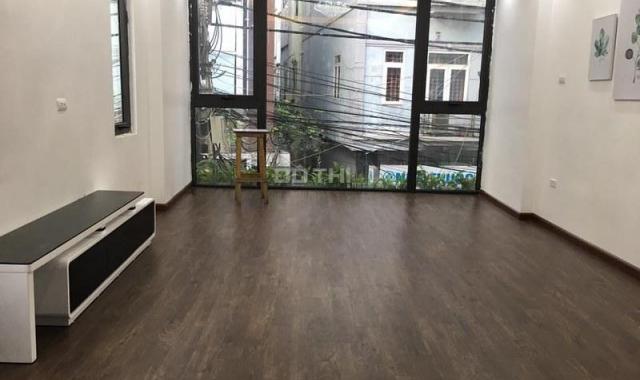 Bán nhà tiện kinh doanh- Ngõ thông- Ô tô vào nhà - Định Công- 42m2 x 5T- 4.3 tỷ. LH 0903070282