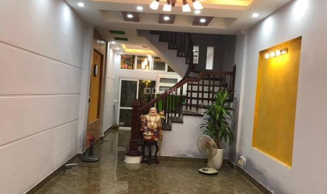Bán nhà Nguyễn Xiển 5 tầng kinh doanh tốt, giá rẻ